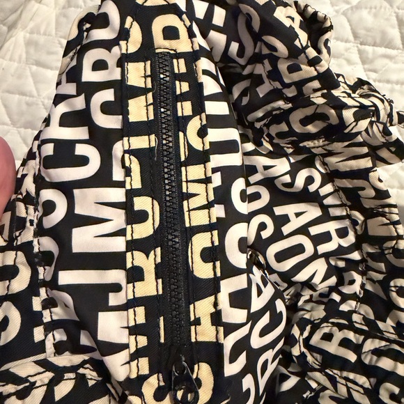 Marc Jacobs Monogram Black and Cream Tote GUC - Picture 9 of 9